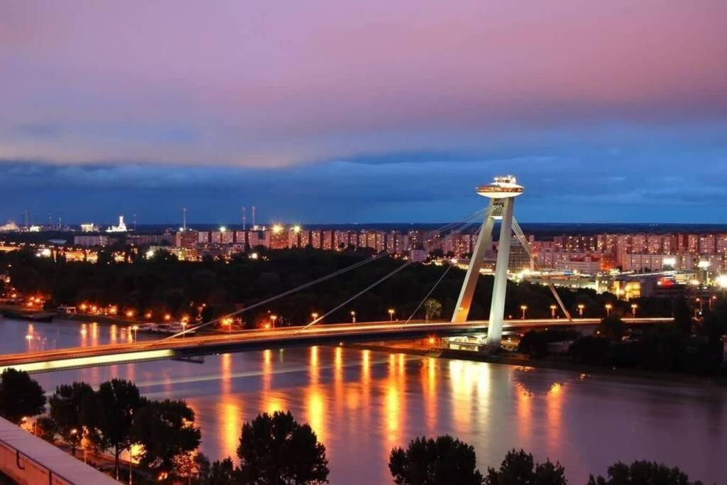 Apartmán Queen Flat In Old Town With Castle View Bratislava
