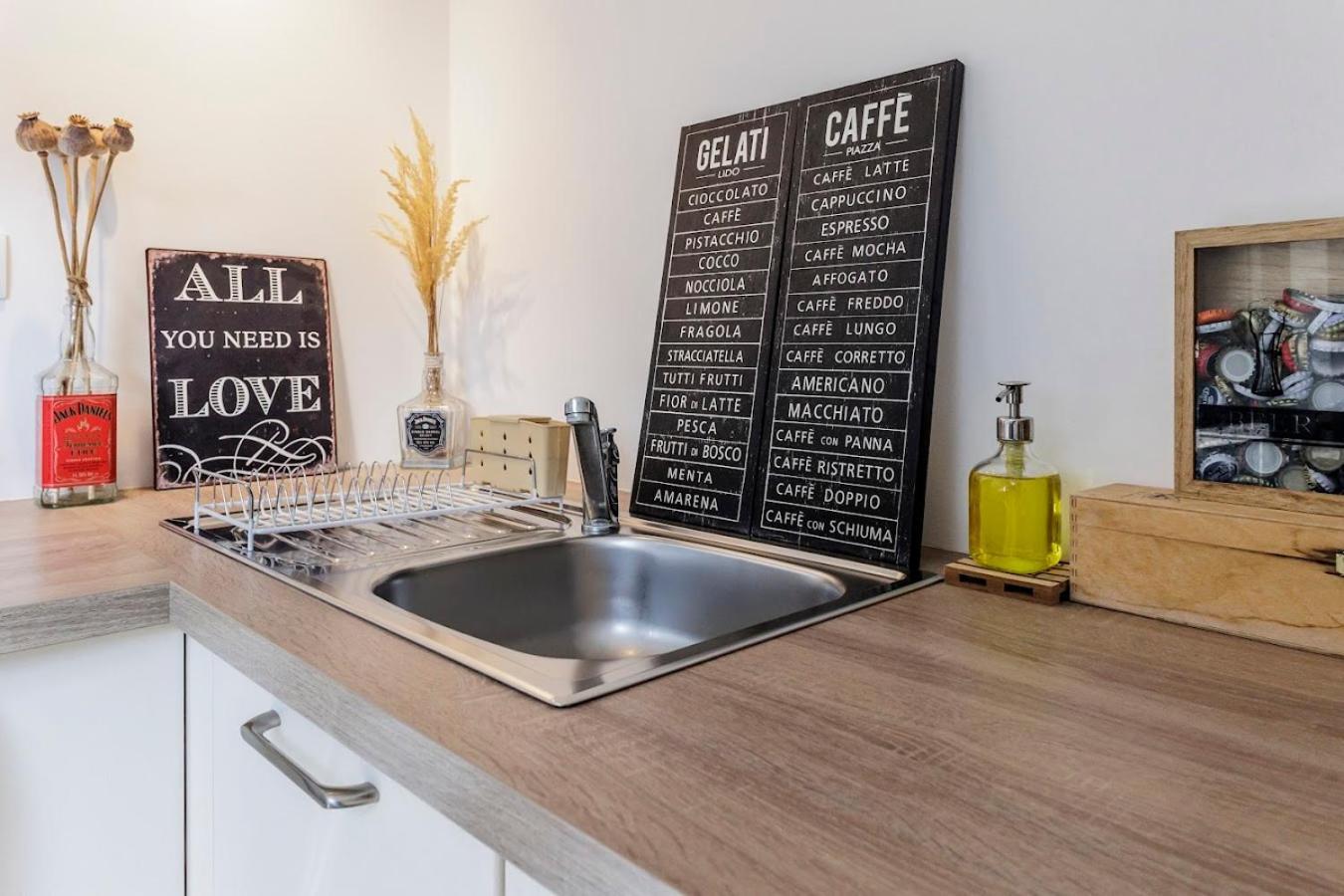 Queen Flat In Old Town With Castle View Apartment Bratislava